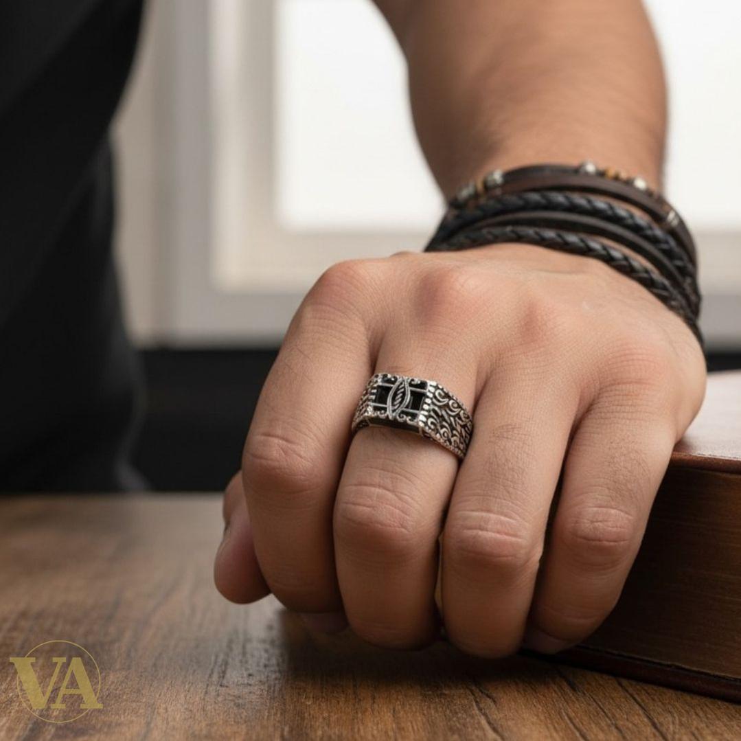 Chevalière Homme Argent 925 Onyx Noir Spirales Gravées - Argent 925 - Vindicta