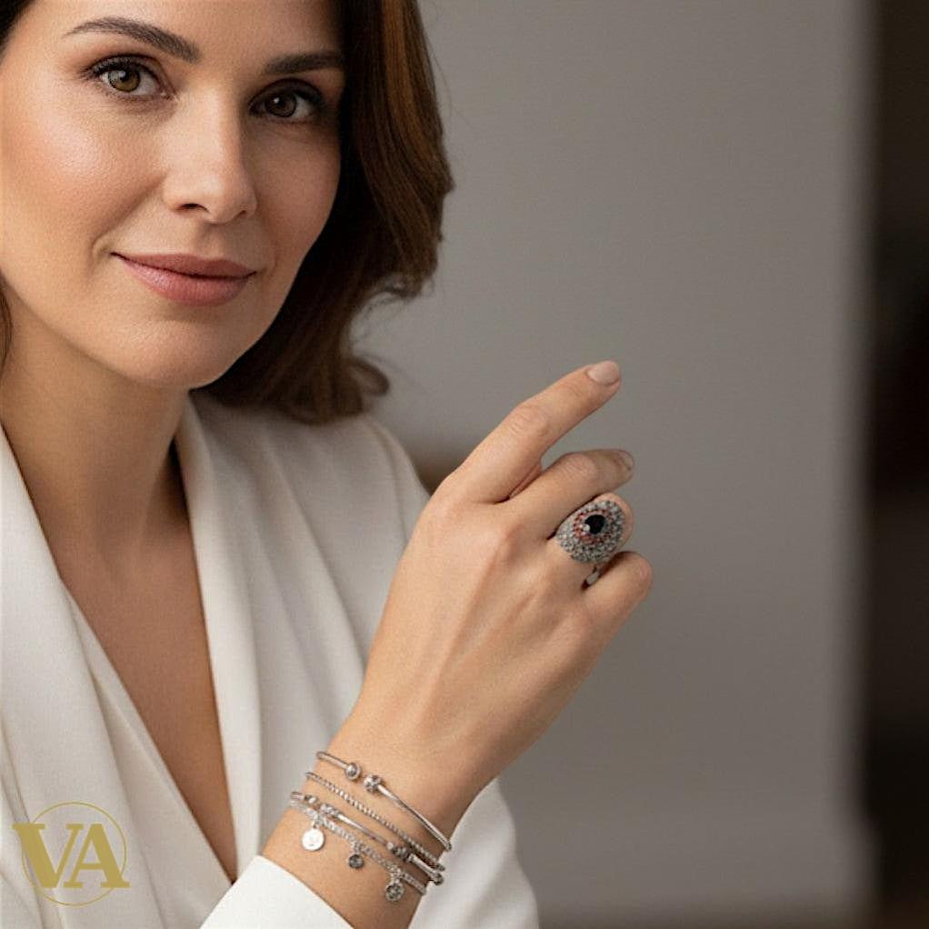 Bague  femme ovale en argent 925, pierres rouges & marcassite – Modèle imposant