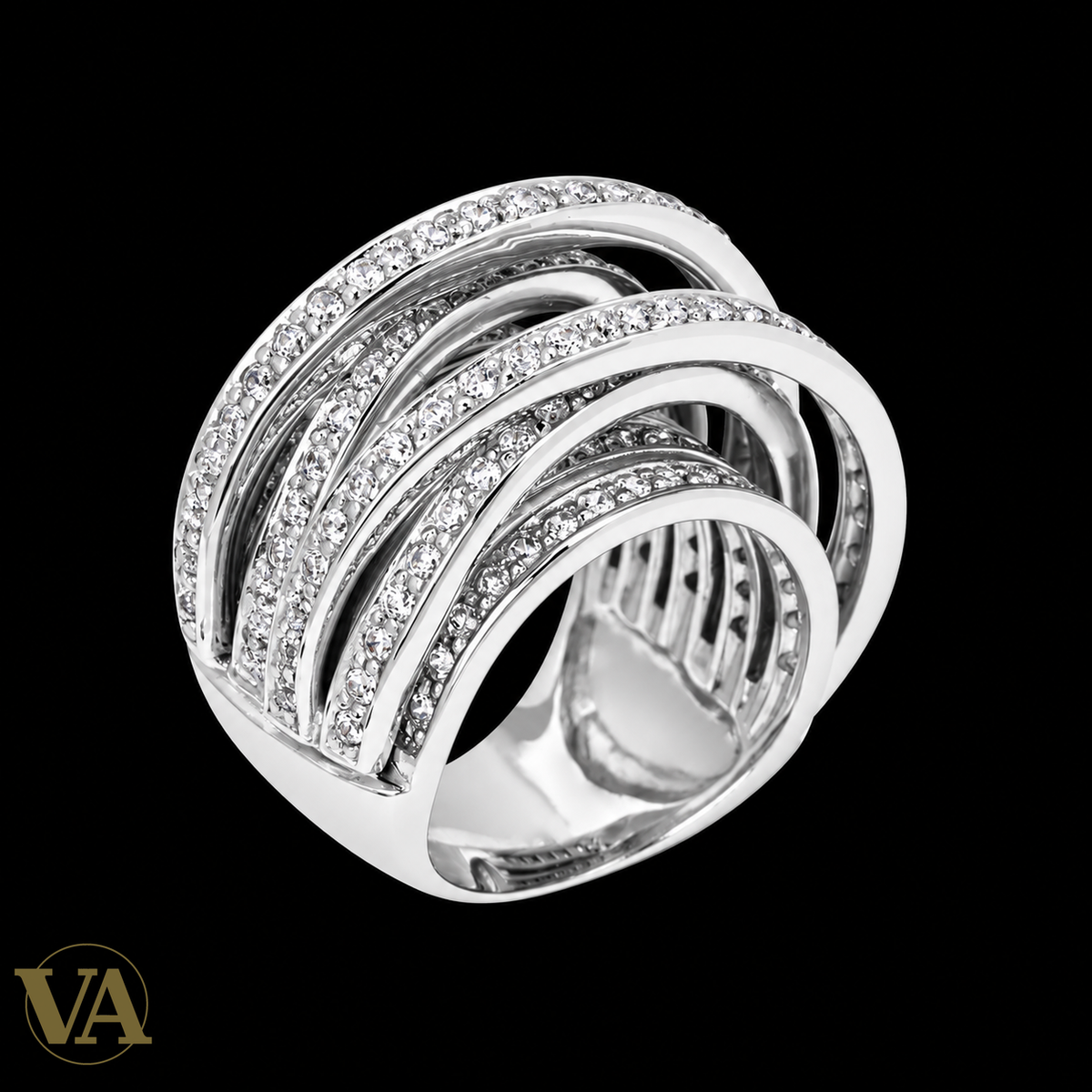 Bague femme argent 925 rhodié — Rubans Croisés Pavés de Zirconium — fond noir