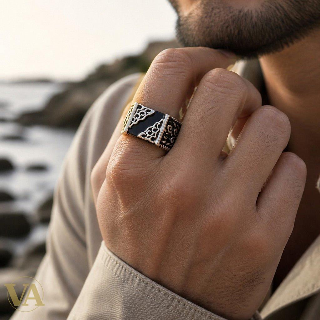 Chevalière Homme Argent 925 Onyx Noir Calligraphie Ajourée Arabesques - Argent 925 - Vindicta