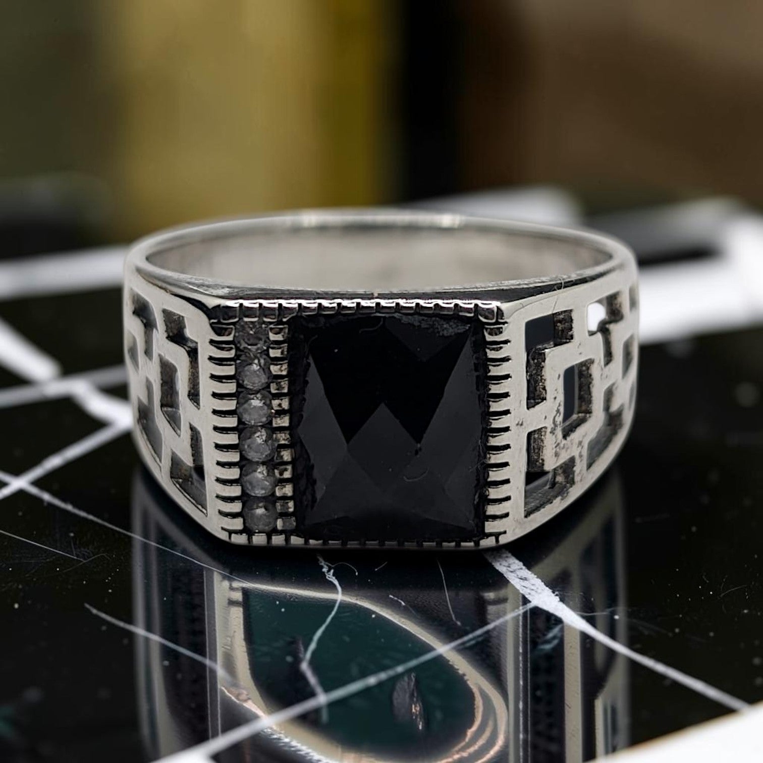 Chevalière Homme Argent 925 Onyx Noir Taille Carrée Motif Grec