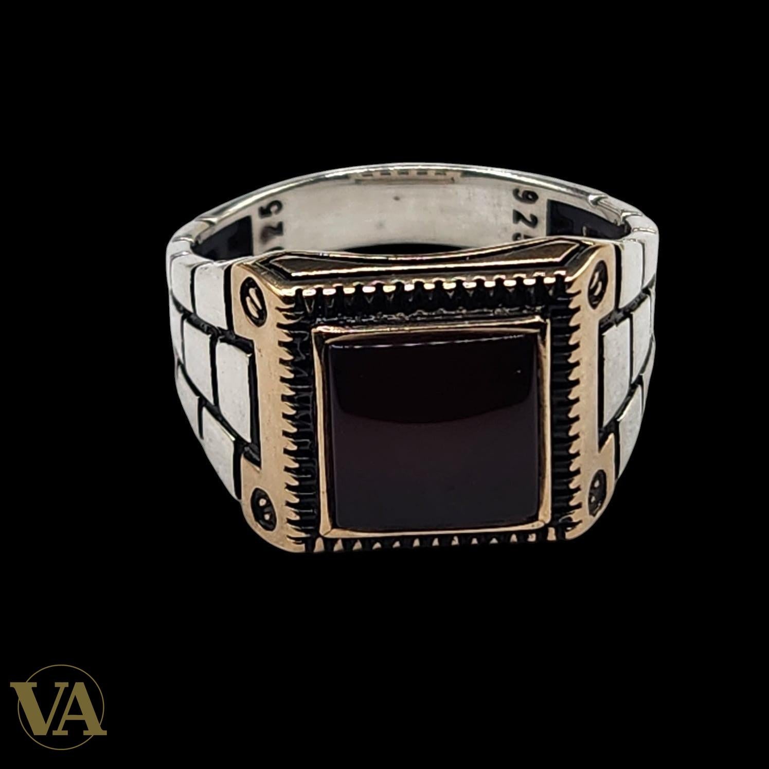 Bague Homme Argent 925 – Cornaline rouge carrée & monture architecturale