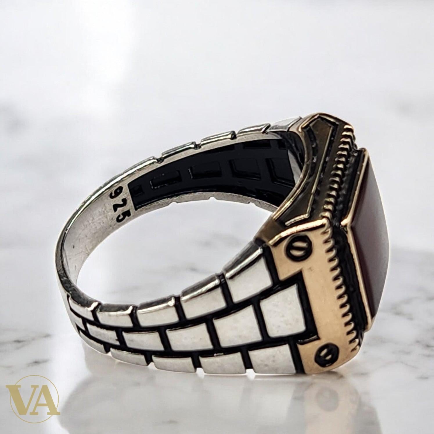 Bague Homme Argent 925 – Cornaline rouge carrée & monture architecturale