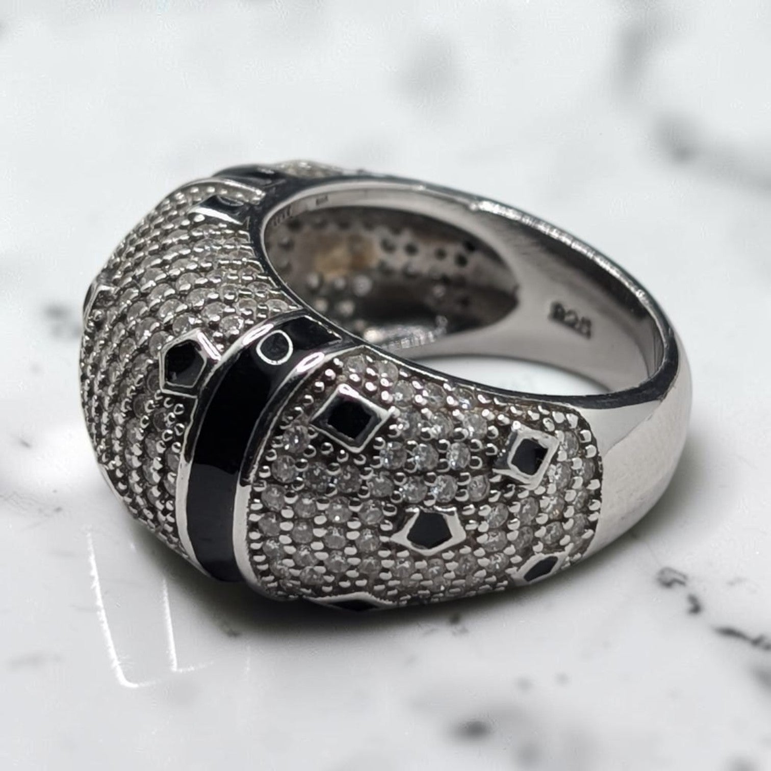 Bague Homme Argent 925 Dôme Pavé Zircons Onyx Noir