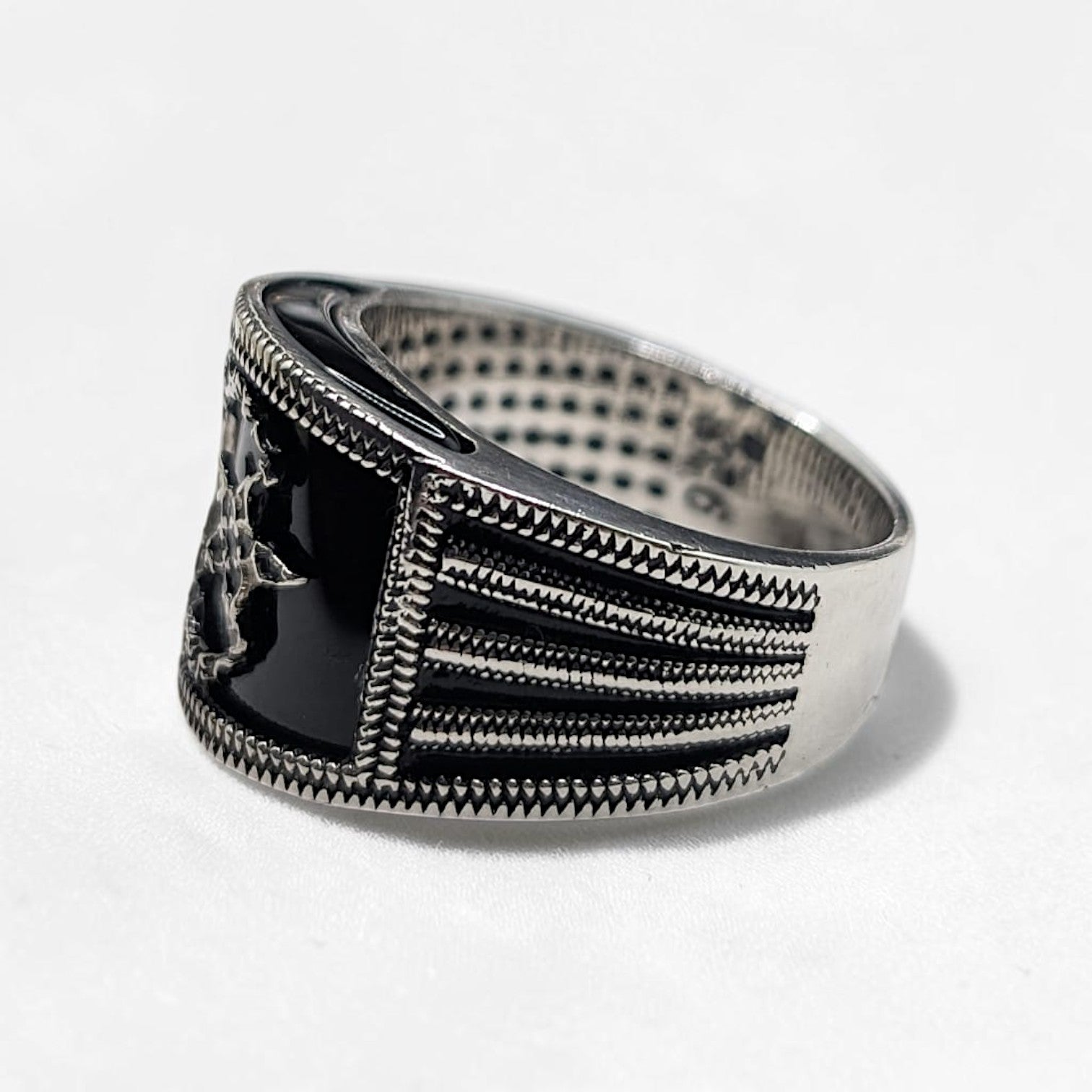 Chevalière Homme Argent 925 Onyx Noir Croissant Étoile Tresse Ciselée-Vindicta : Bijoux Argent 925 Massif, Luxe et Héritage
