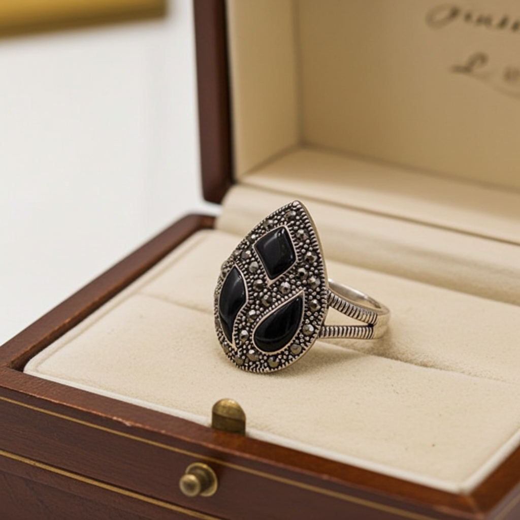 Bague Femme argent 925 goutte onyx noir et marcassites