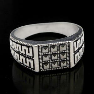 Chevalière Homme Argent 925 – Grille Marcassites & Méandre Grec