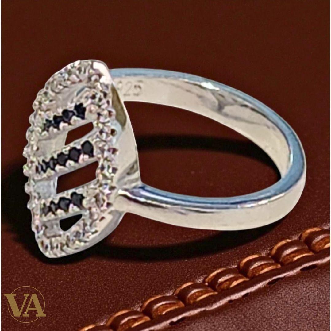 Bague argent 925 losange zircons noirs et blancs