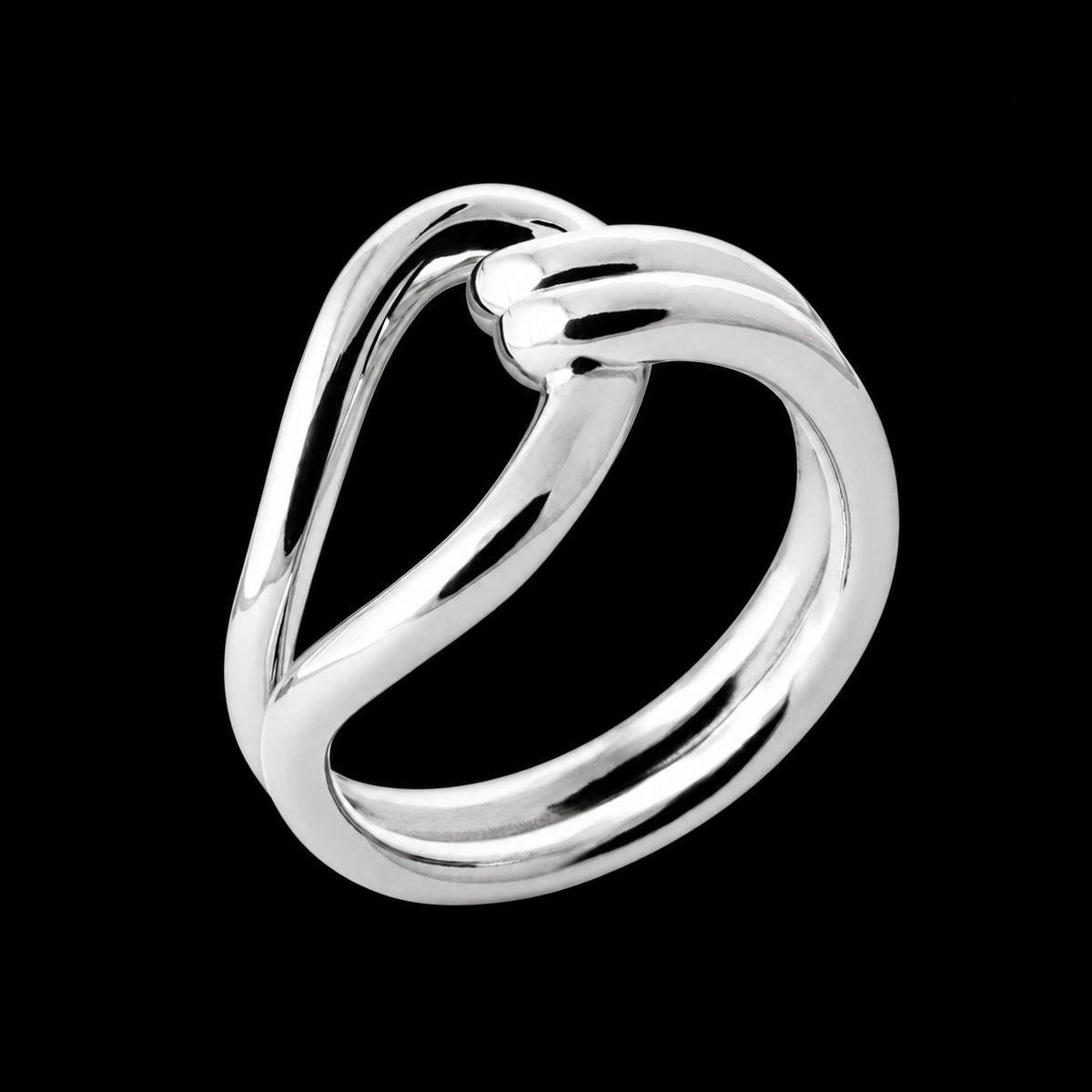 Bague Femme Argent 925 Rhodié – Cœur Ajouré à Double Anneau — vue sur fond noir