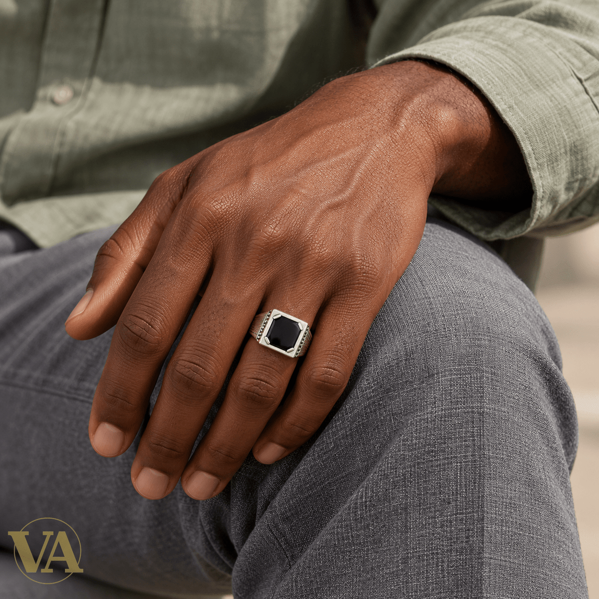 Chevalière Homme Argent 925 – Agate Noire Rectangulaire et Flancs Striés - Argent 925 - Vindicta