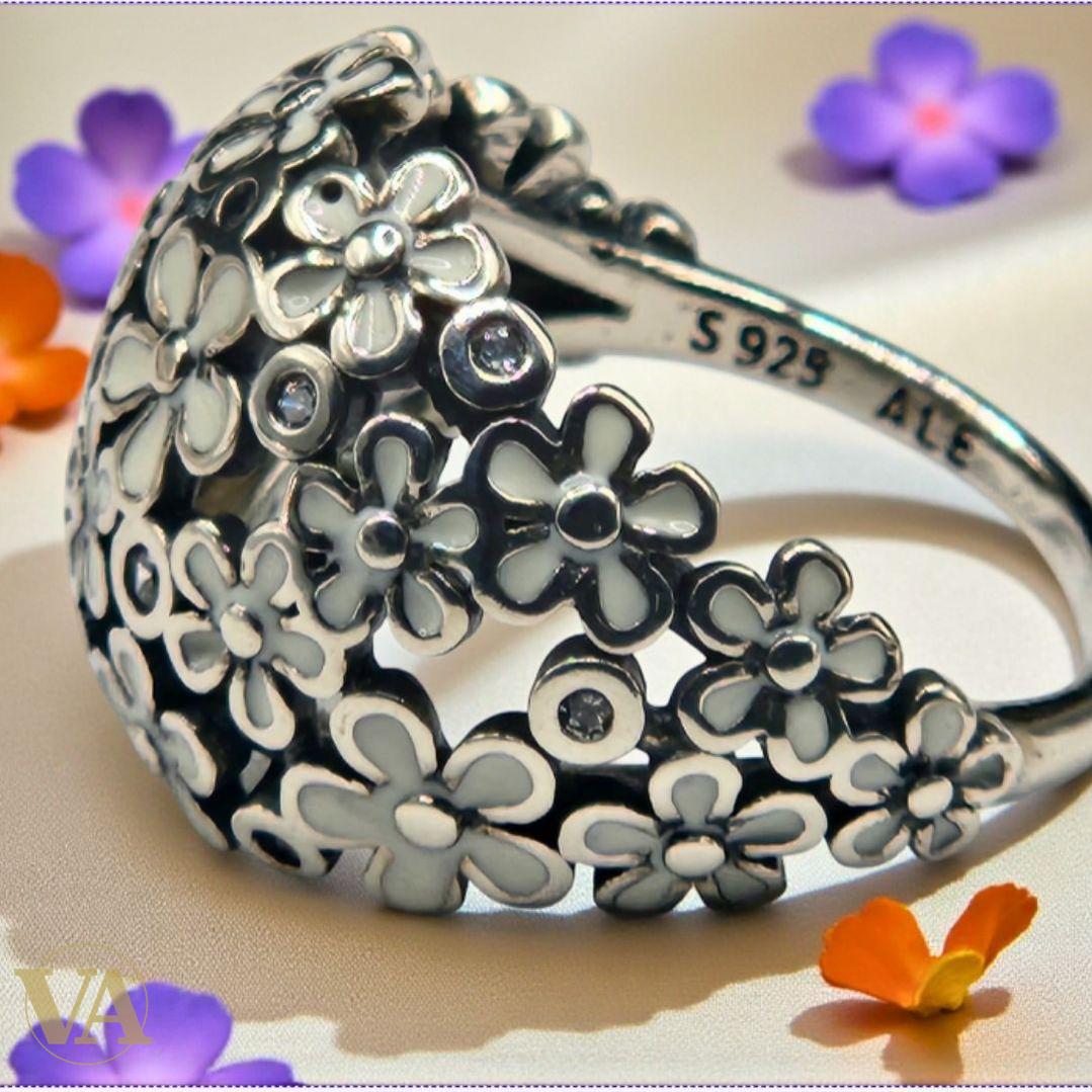 Bague femme argent 925 – Motif floral ajouré et zirconiums – Élégance romantique