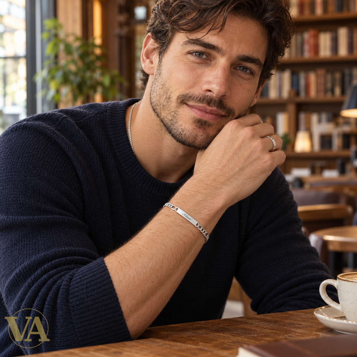Bracelet argent 925 à graver 563006 — portrait et bracelet porté ; prénom d’exemple