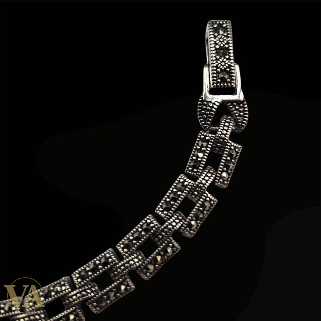 {{ product_title }} | Bijoux Vindicta {{ product_type }}