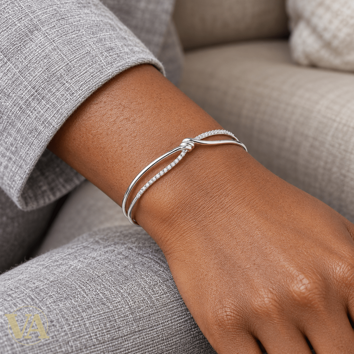 Jonc Femme Argent 925 Rhodié — Nœud Croisé et Zirconiums - Argent 925 - Vindicta