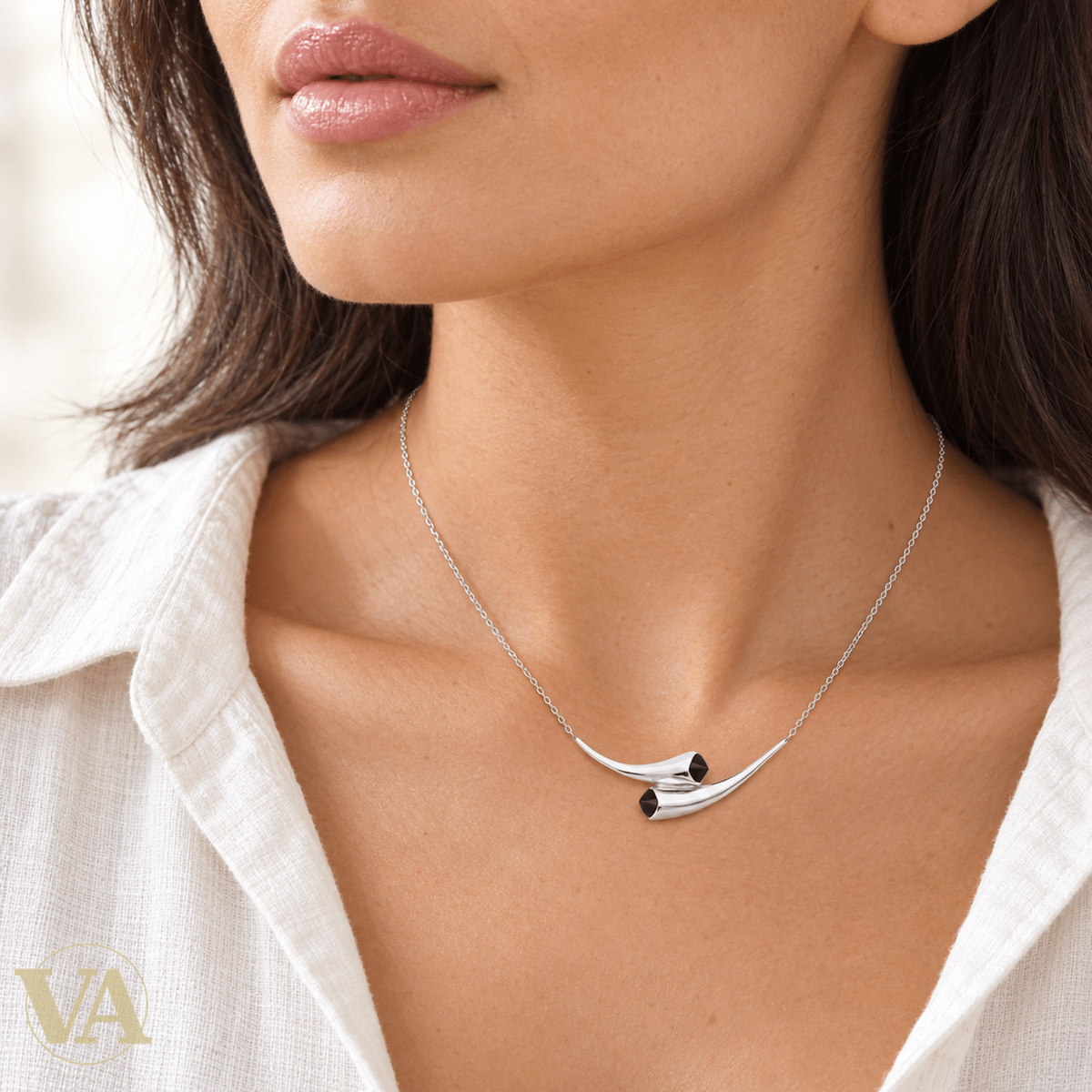Collier femme argent 925 rhodié courbes croisées et agate noire — 45 cm - Argent 925 - Vindicta