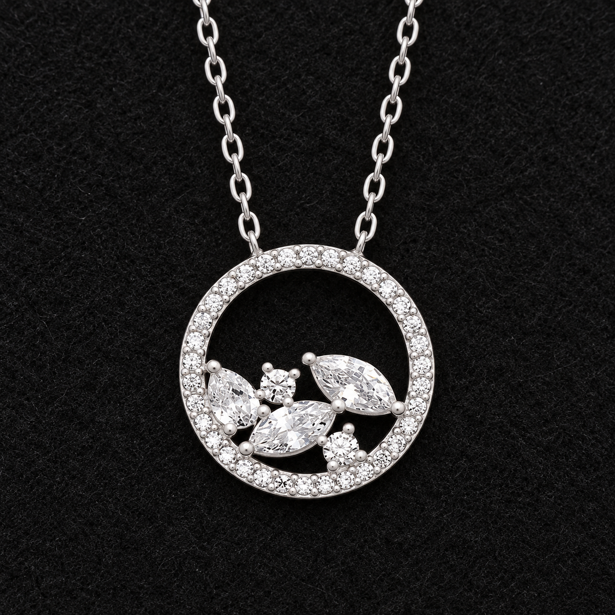 Collier Argent 925 Rhodié — Cercle et Éclats Marquise — zoom du détail