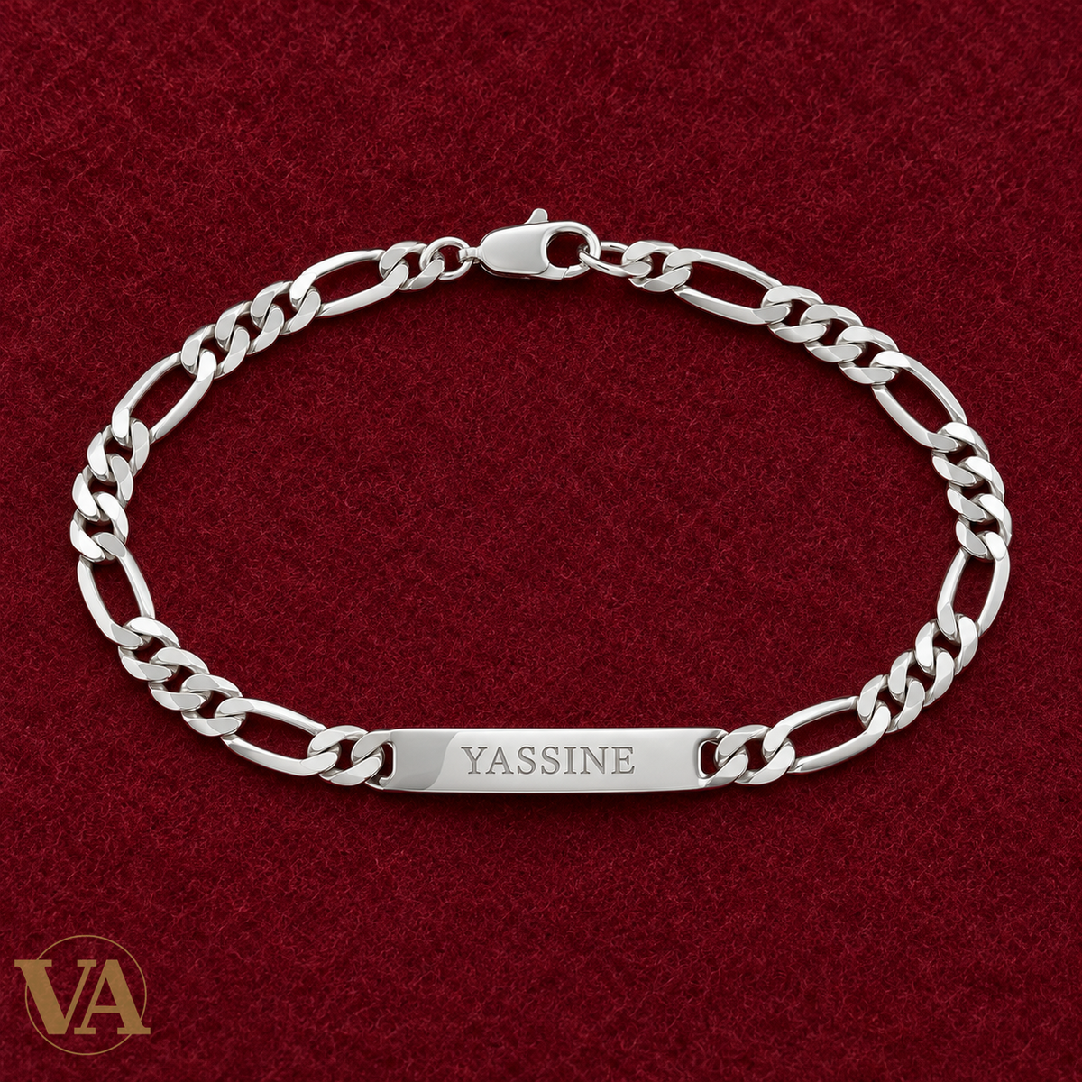 Gourmette homme argent 925 rhodié 21 cm — bracelet complet sur feutre bordeaux, prénom d’exemple
