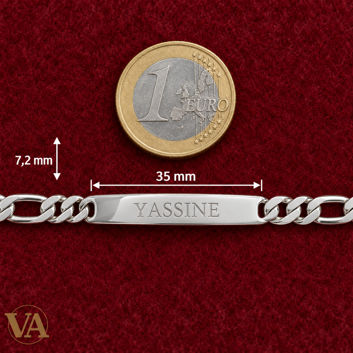 Gourmette homme argent 925 rhodié 21 cm — détail près d’une pièce de 1 euro, prénom d’exemple — dimensions de la plaque en mm