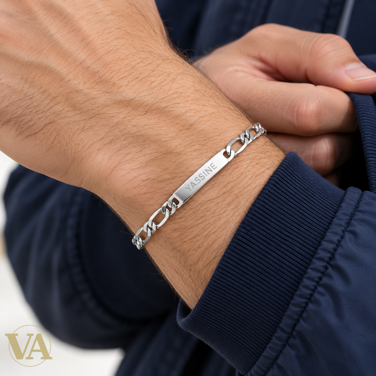 Gourmette homme argent 925 rhodié 21 cm — portée au poignet, vue 1, prénom d’exemple