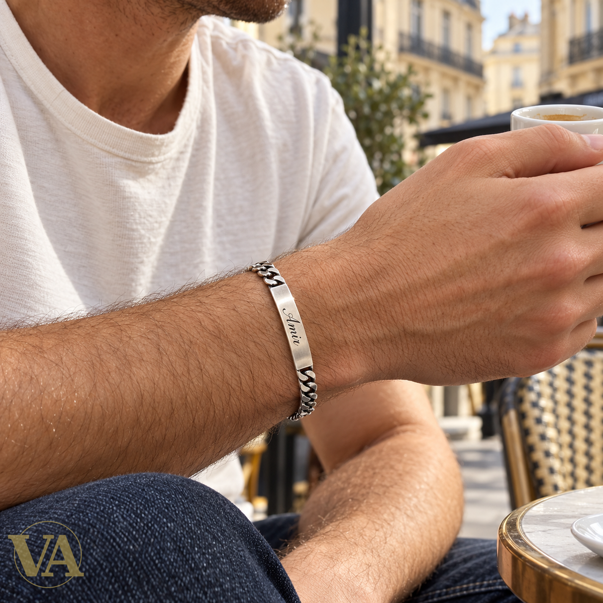 Bracelet gourmette argent 925 porté, exemple de prénom gravé
