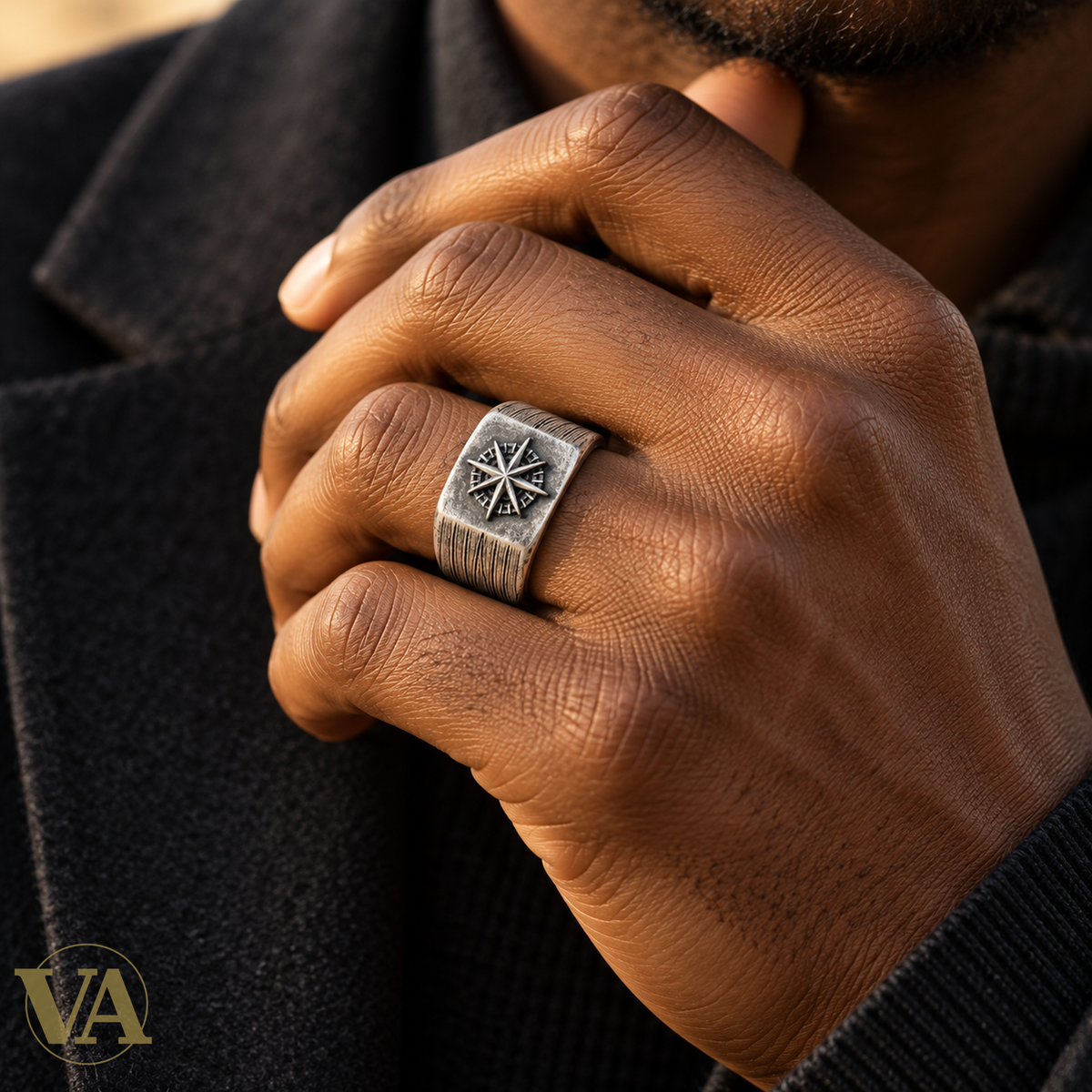 Bague 1975400 en argent 925 — gros plan portée sur la main