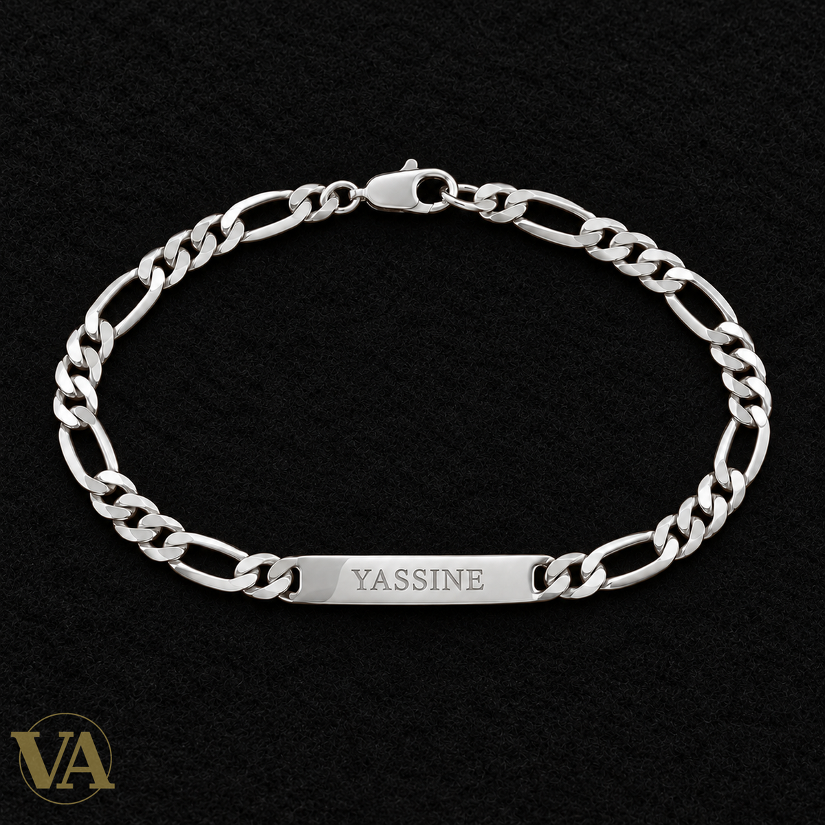 Gourmette homme argent 925 rhodié 21 cm — bracelet complet sur feutre bordeaux, prénom d’exemple