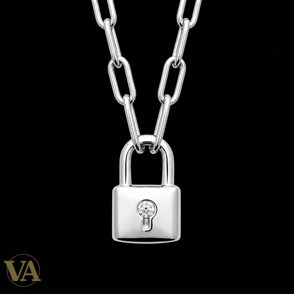 Collier femme argent 925 rhodié cadenas et zirconium — 45 cm — gros plan du détail