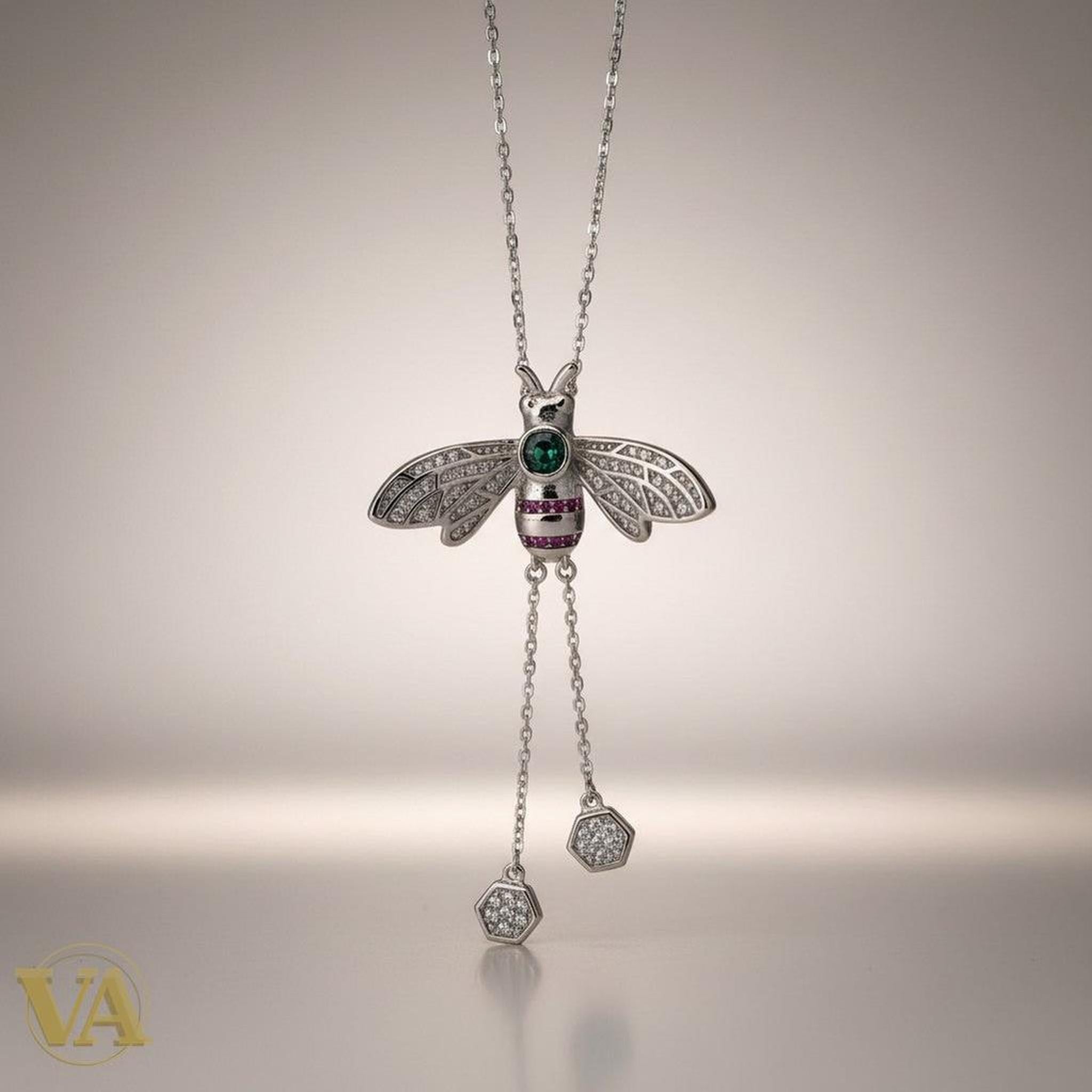 Collier Femme Abeille Argent 925 Massif — Pendentif Ciselé - Argent 925 - Vindicta